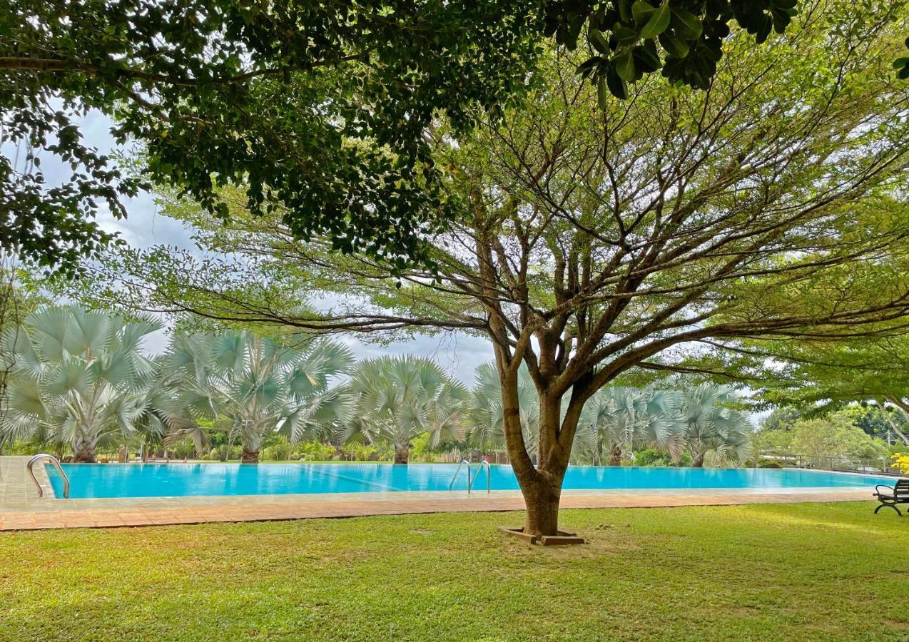 Birds Resort Hambantota Εξωτερικό φωτογραφία